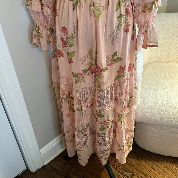 Lace-Trim Tiered Floral Maxi Dress - Picture 10 of 10
